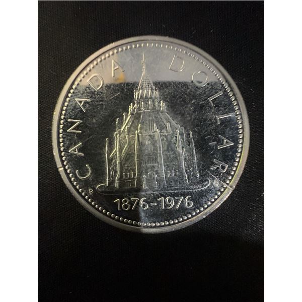 1976 Canada Parliament Centennial Dollar, 23g, .500 Silver, Queen Elizabeth II Obverse