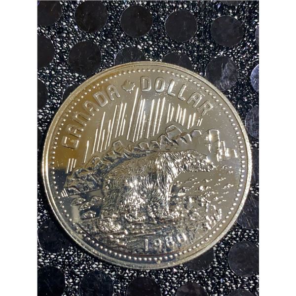 1980 Canada Dollar Coin, Polar Bear Design, 23g, 500 Silver, Queen Elizabeth II Obverse