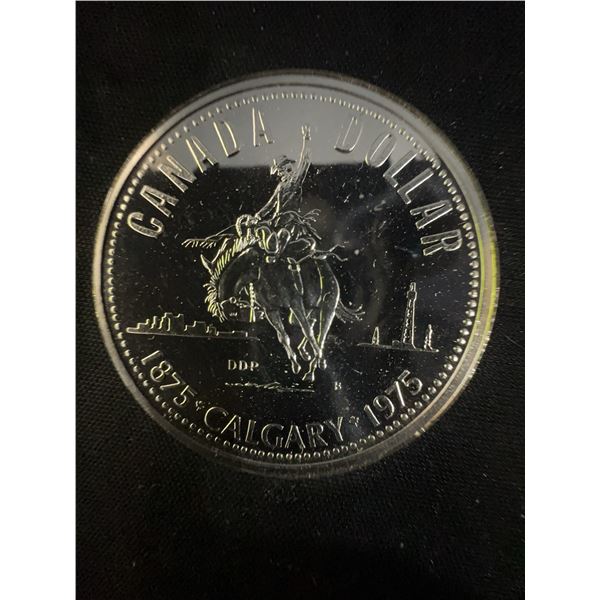 1975 Calgary Centennial Canada Dollar Coin .500 Silver 23g Queen Elizabeth II Rodeo Design