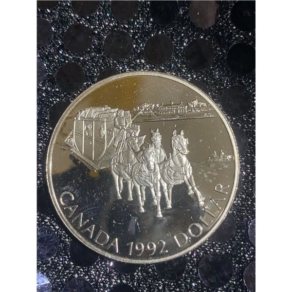 Canada 1992 Silver Dollar Coin, 23g, 500 Silver, Queen Elizabeth II, Horse-Drawn Carriage