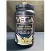 Image 2 : VEGA Sport Performance Protein + Recovery Plant-Based Protein Powder (Creamy Vanilla) 828g - NEW