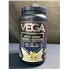 Image 2 : VEGA Sport Performance Protein + Recovery Plant-Based Protein Powder (Creamy Vanilla) 828g - NEW