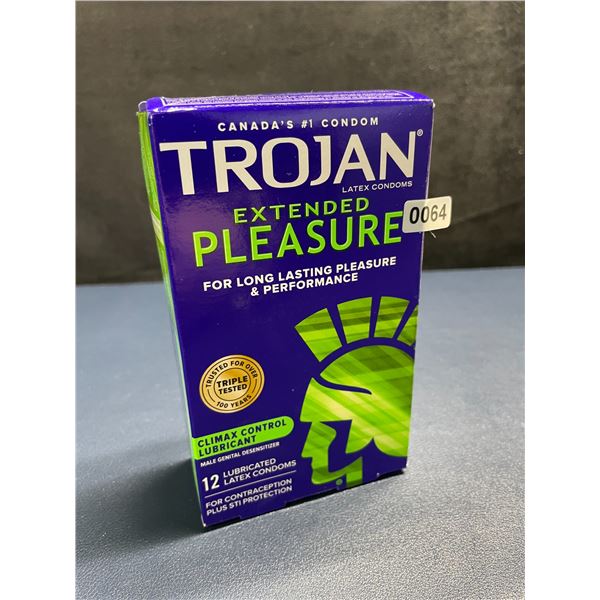 Trojan Extendend Pleasure Lubricated Latex Condoms (12 Count) w/ Climax Control Lubricant - New