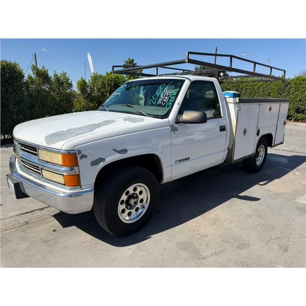 CHEV C/K3500 2000 T-DONATION