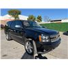 Image 2 : CHEV SUBURBAN 2013 T-DONATION