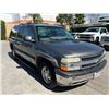 Image 2 : CHEV SUBURBAN 2001 T-DONATION