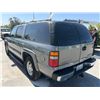 Image 4 : CHEV SUBURBAN 2001 T-DONATION