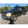 Image 1 : CHEV SILVERADO  2010 O/S-T SMOG-2 DAYS