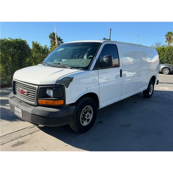 GMC  G3500 2011 SALV-T-DON TMU