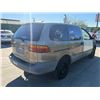 Image 3 : TOYT SIENNA 1998 T-DONATION