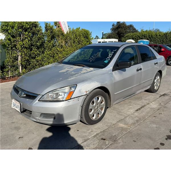 HOND ACCORD 2006 APP  DUP/T-DON