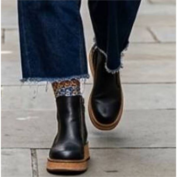 Bueno Phoenix Black Natural Boots Size 38