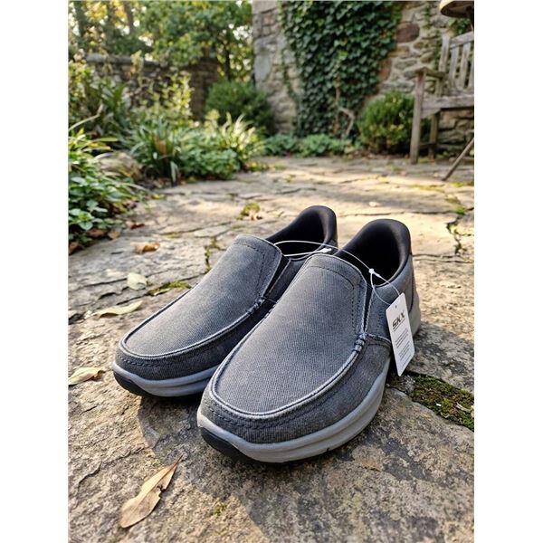 Skechers Swift Fit Memory Foam Shoes Size 9