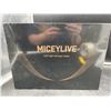 Image 2 : MICEYLIVE LED Light Therapy Mask for Face