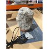 Image 5 : DRMNS Grey Himalayan Salt Lamp With Cord
