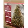 Image 3 : 7.5 ft Pre-Lit Artificial Christmas Tree