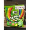Image 1 : Skittles Gummies 130g Bag, 12 Count