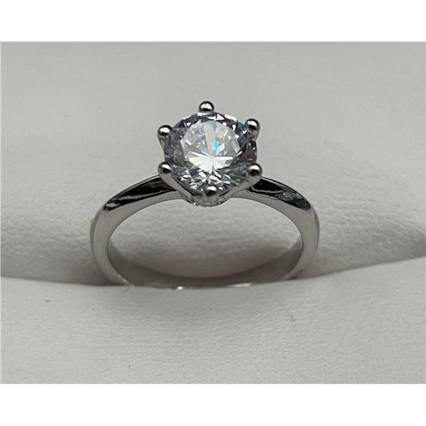 1.0 Carat Solitaire Brilliant Cut Engagement Ring size 7 NEW