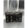 Image 2 : LOHAS LED Motion Sensor Night Light 2 Pack