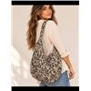 Image 1 : Banana Republic Raffia Tote Bag Black White