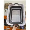 Image 6 : 2 Collapsible Laundry Baskets