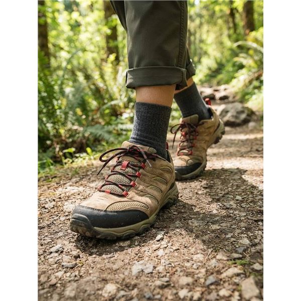Merrell Men's Hiking Shoes Size 13 Brown