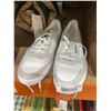 Image 2 : Reebok Men's White Sneakers Size 10.5 US