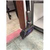 Image 5 : Dyson Cordless Stick Vacuum Cleaner