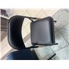Image 4 : Office Star Vinyl Padded Folding Chairs Set/2