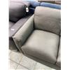 Image 4 : Grey Real Leather Loveseat