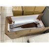 Image 7 : Jofran Portage Oak 2-Drawer Sofa Table