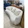 Image 4 : 42nd Street Furniture White Curved Sofa Polyester