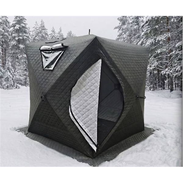 Rapala â€“ Quick-Assembly Ice Fishing Shelter with Carry Bag