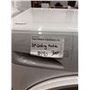 Image 2 : Electrolux 27" Front Load Washing Machine