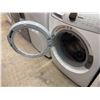 Image 4 : Electrolux 27" Front Load Washing Machine