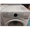 Image 3 : Electrolux Electric Dryer Model ELFE7337AW