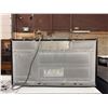 Image 6 : Samsung ME16A4021AS Over-the-Range Microwave