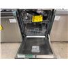 Image 4 : Midea Stainless Steel Built-In Dishwasher