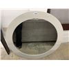 Image 3 : Round Wall Mirror With Wide White Frame