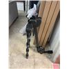Image 2 : Thule Folding Rear Car Bike Rack Black
