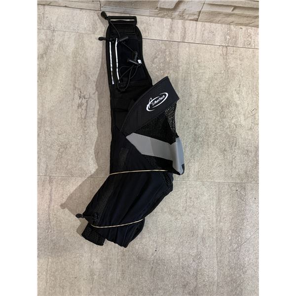 AiRunTech Running Hydration Belt