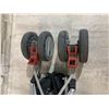Image 2 : MACLAREN Umbrella Stroller