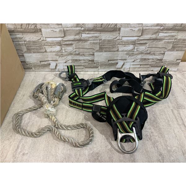 Miller Ultra By Sperian Harness & Attachment