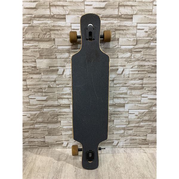 Longboard - Missing 1 Wheel