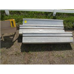 Qty 3 pick-up tool boxes