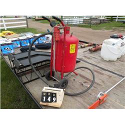 sand blast pot