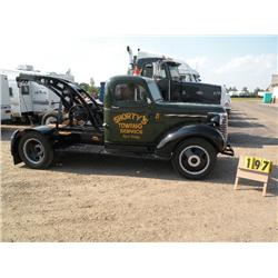 1940 Chev tow truck
