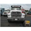Image 2 : 1993 Ford L8000