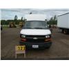 Image 2 : 2003 Chev cube van
