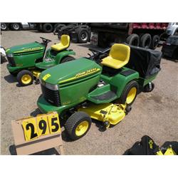 John Deere 345